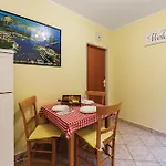 Appartamento Cozy In With Wifi