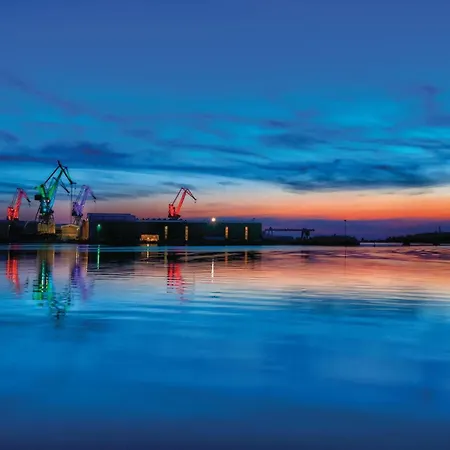 Cozy In With Wifi Apartament *