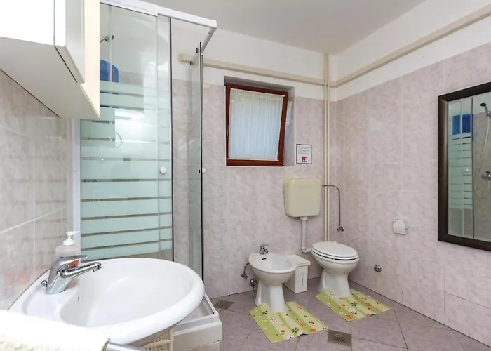 Cozy In With Wifi 아파트