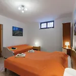Cozy In With Wifi Apartament